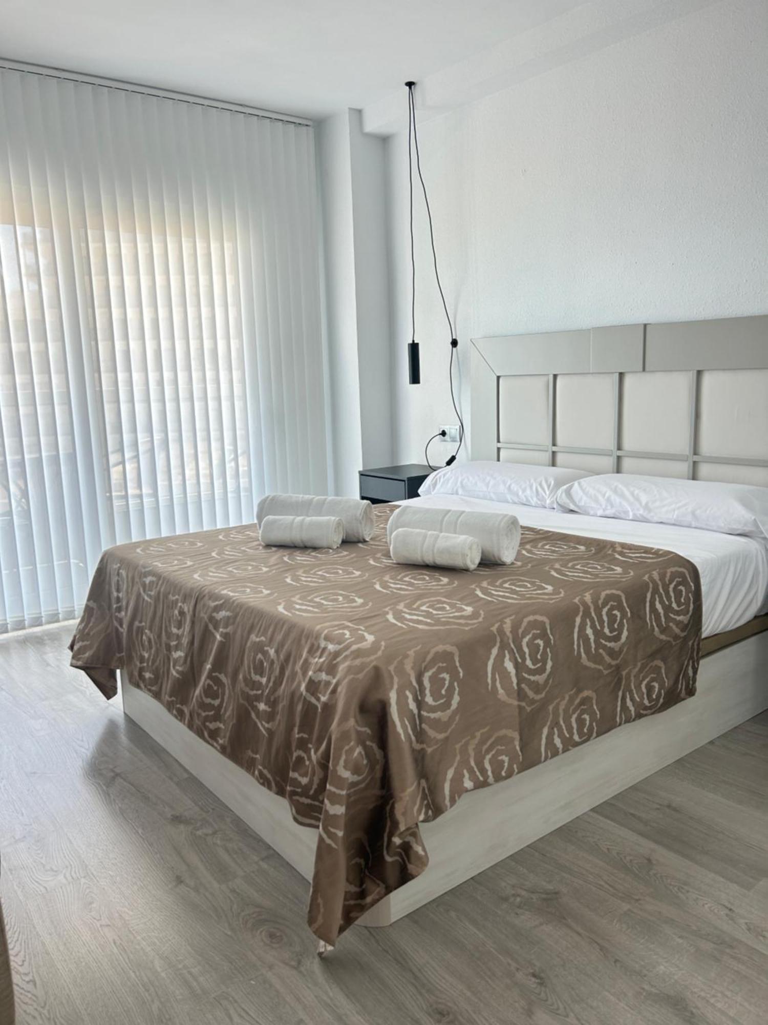 Diana Apartment - Terrace And Pool - 80M From The Beach Benalmádena Exterior foto
